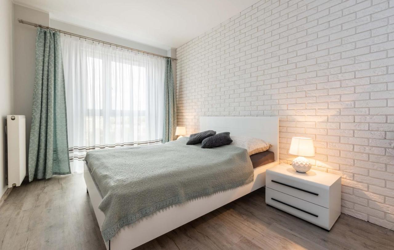 Galeria Rondo Wiatraczna Apartments ワルシャワ エクステリア 写真