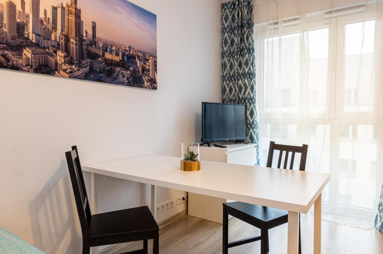 Galeria Rondo Wiatraczna Apartments ワルシャワ エクステリア 写真